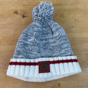 Gray & White Canada EST. 1867 Winter Beanie Hat Pom-Pom One Size